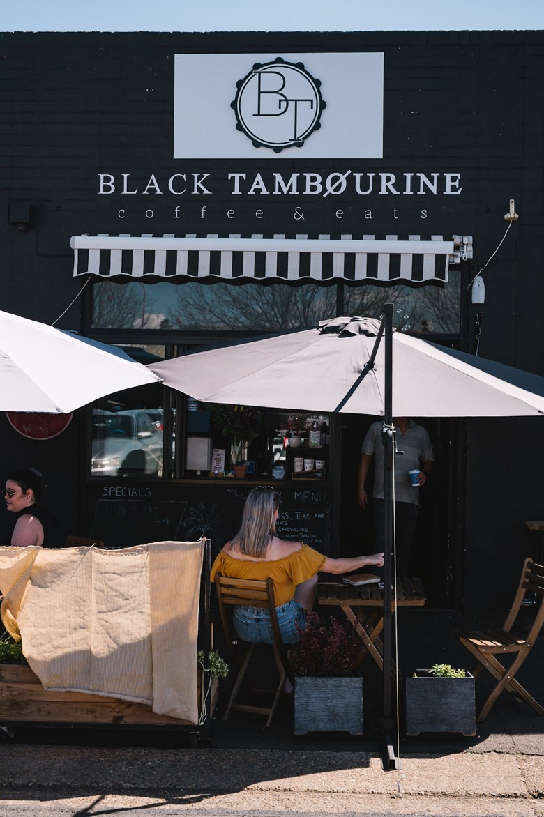 black tambourine cafe dubbo nsw
