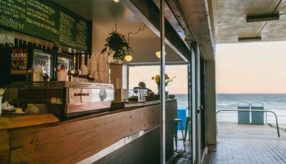 the kiosk cafe newcastle beach
