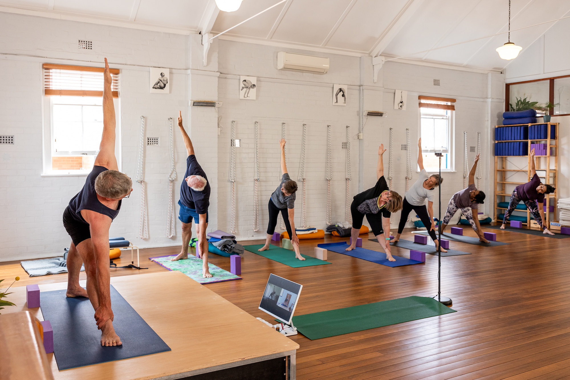 iyengar yoga school hamilton newcastle nsw