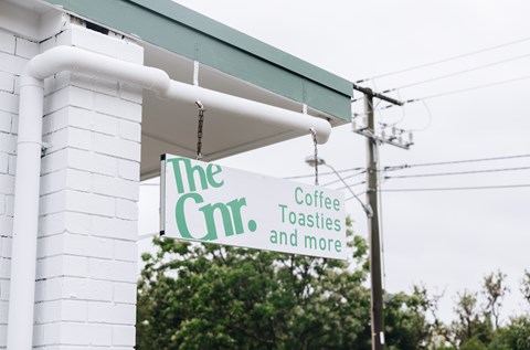 the cnr woy woy cafe central coast