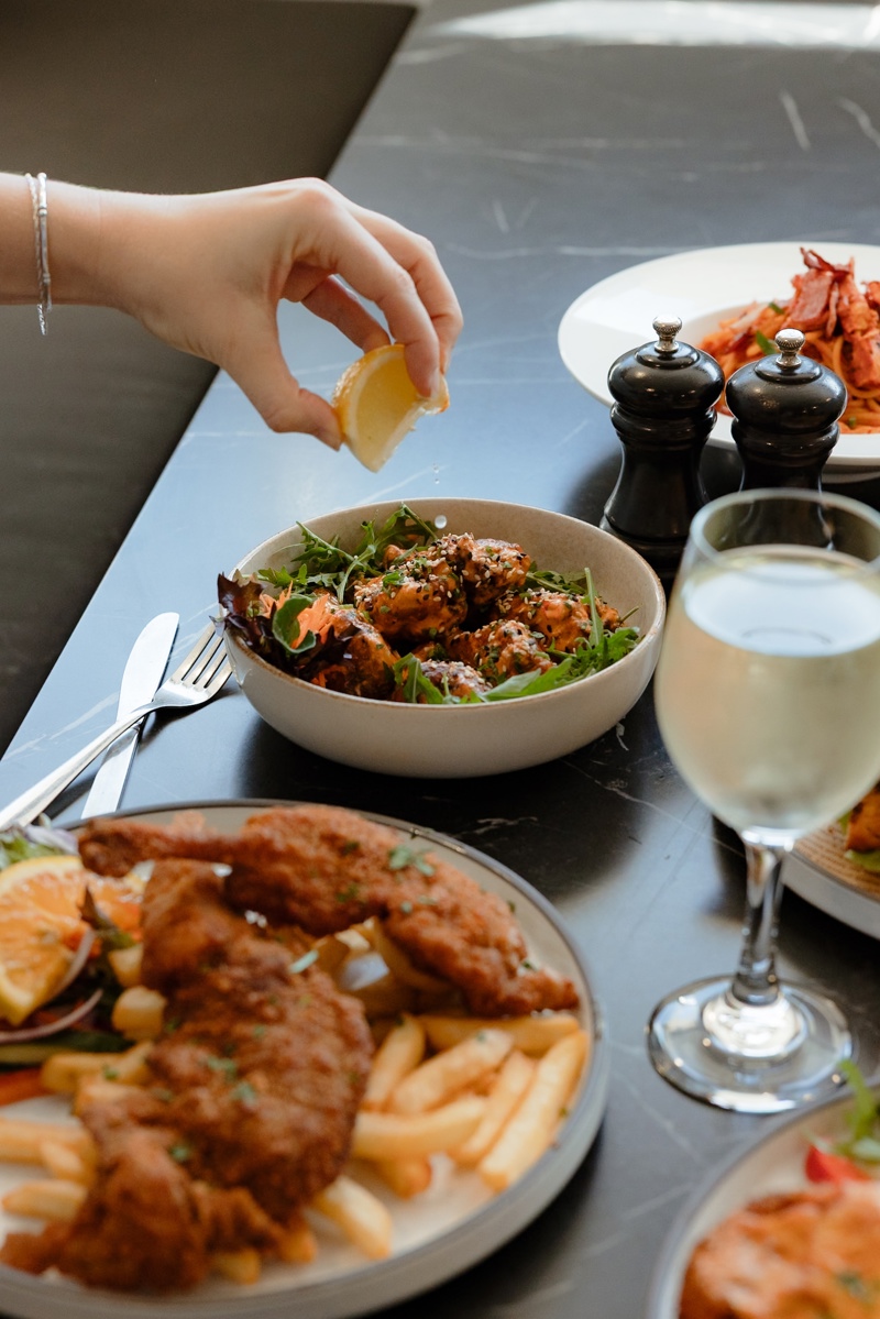 iron plate restaurant mex club hanbury street mayfield newcastle nsw