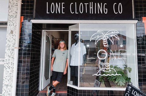 lone clothing co fashion store darby street cooks hill