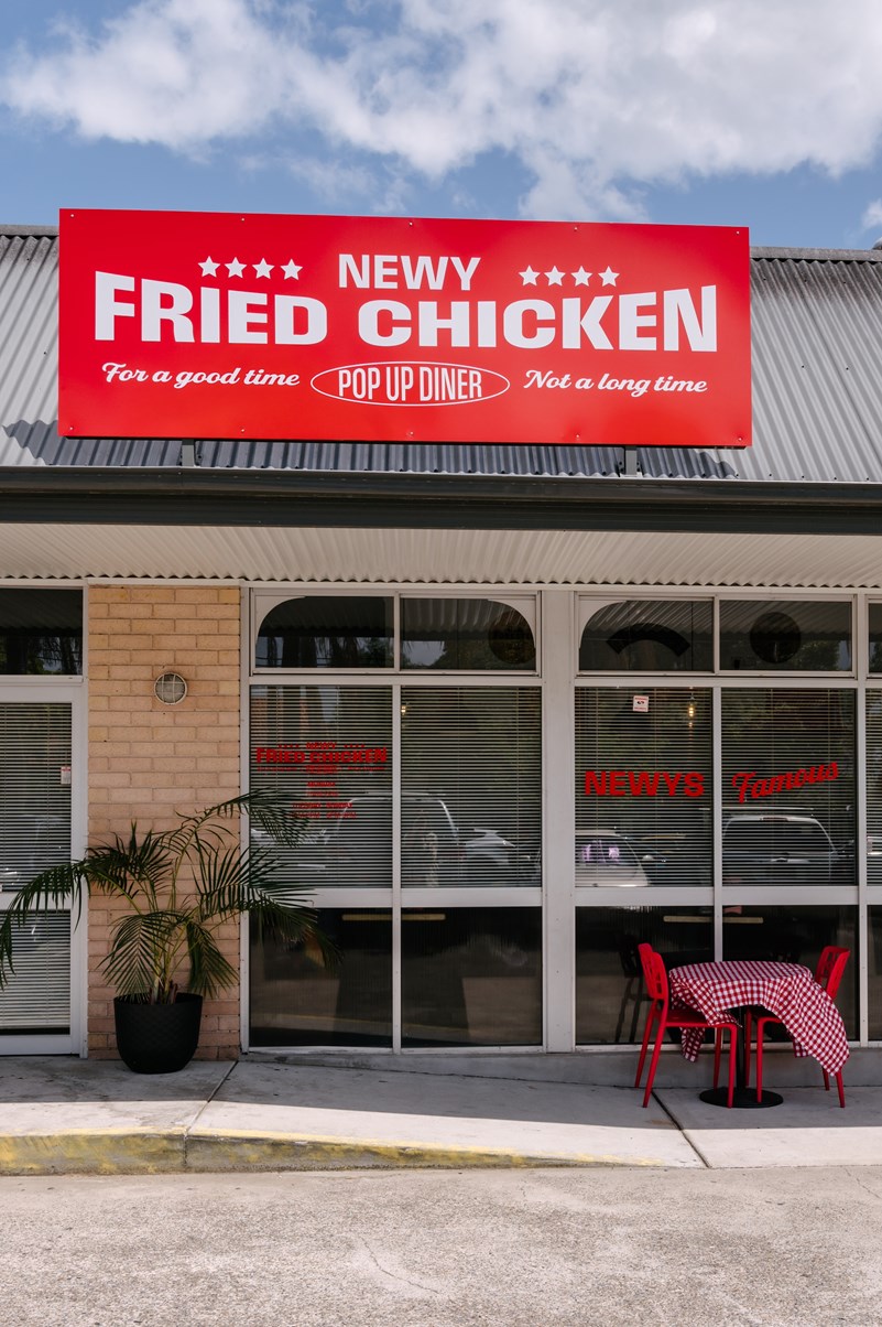 newy fried chicken restaurant broadmeadow newcastle nsw