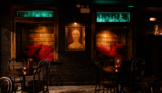 the underground bar at the grand hotel newcastle nsw