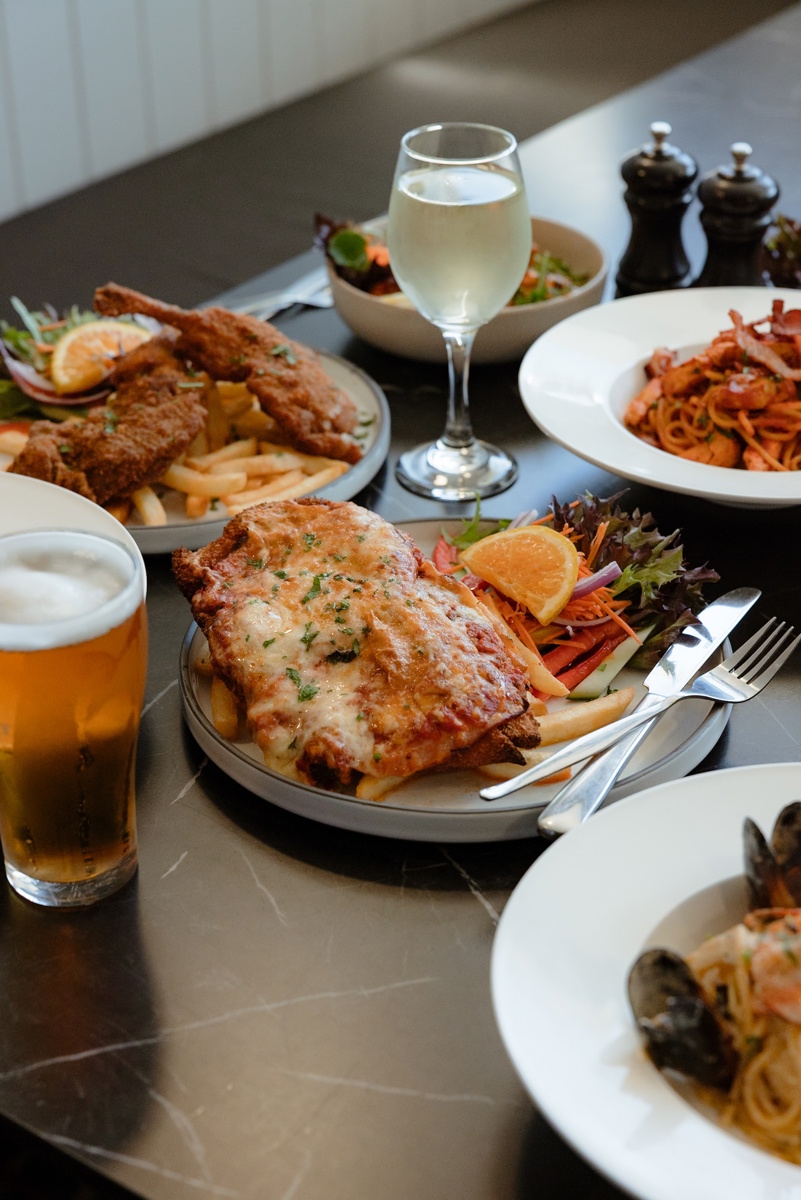 iron plate restaurant mex club hanbury street mayfield newcastle nsw