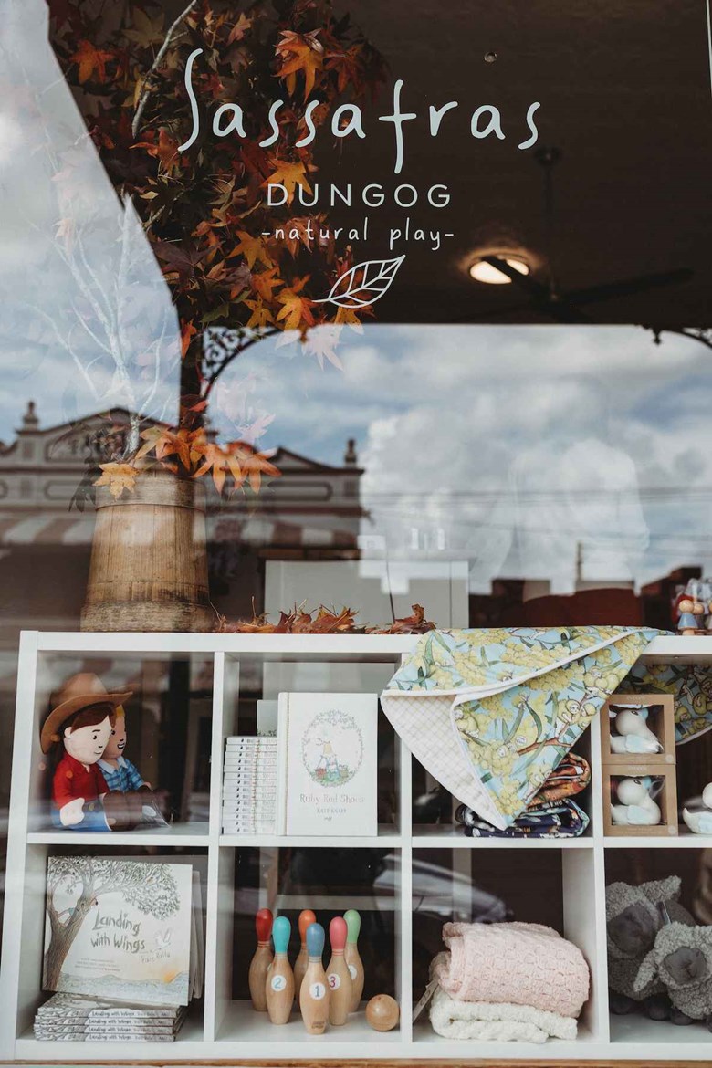 shopping guide to dungog hunter region nsw