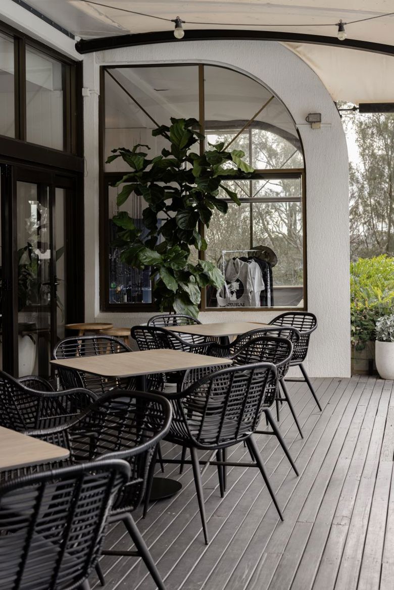 Madison Kitchen at Mercure Charlestown
