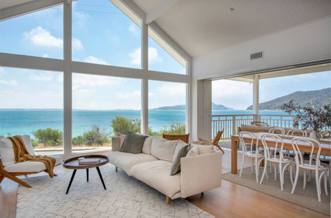 waterfront accommodation port stephens nsw