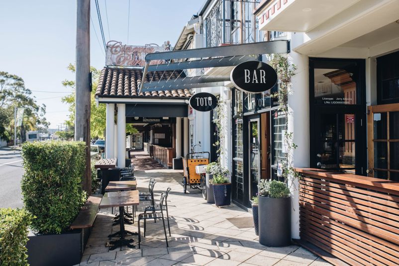where to eat in ettalong beach central coast nsw