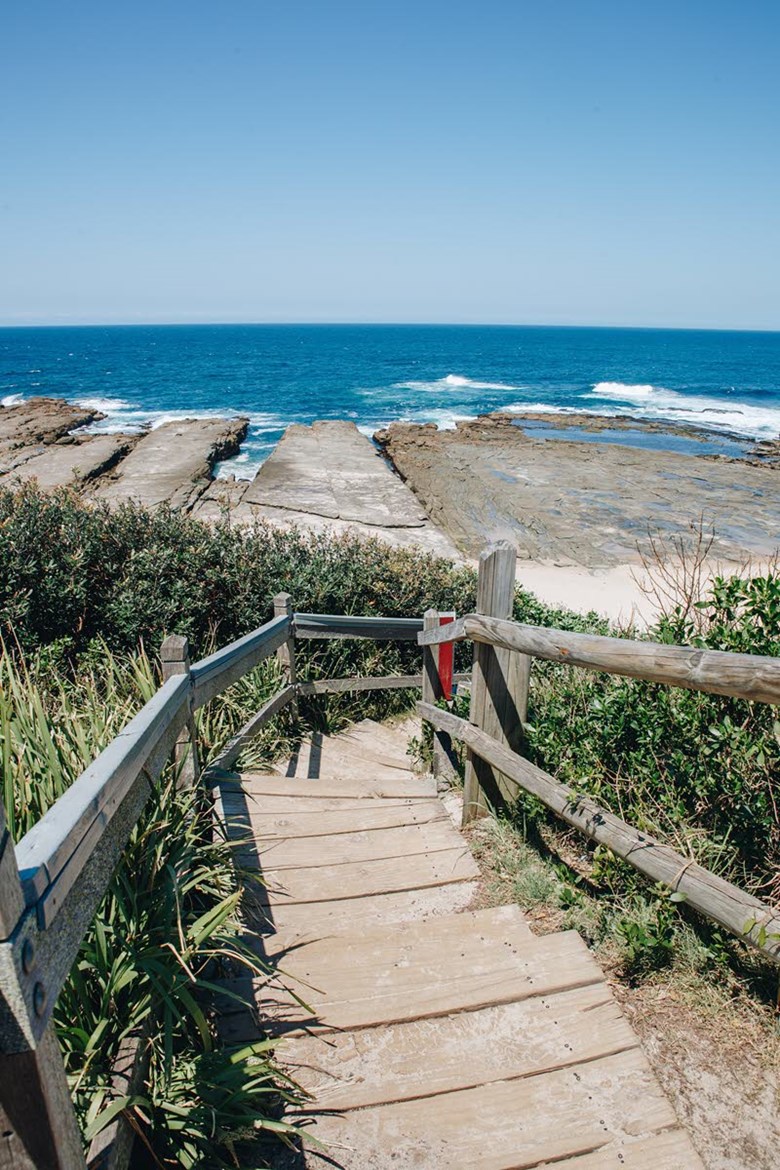 the best picnic spots on the central coast norah head lighthouse