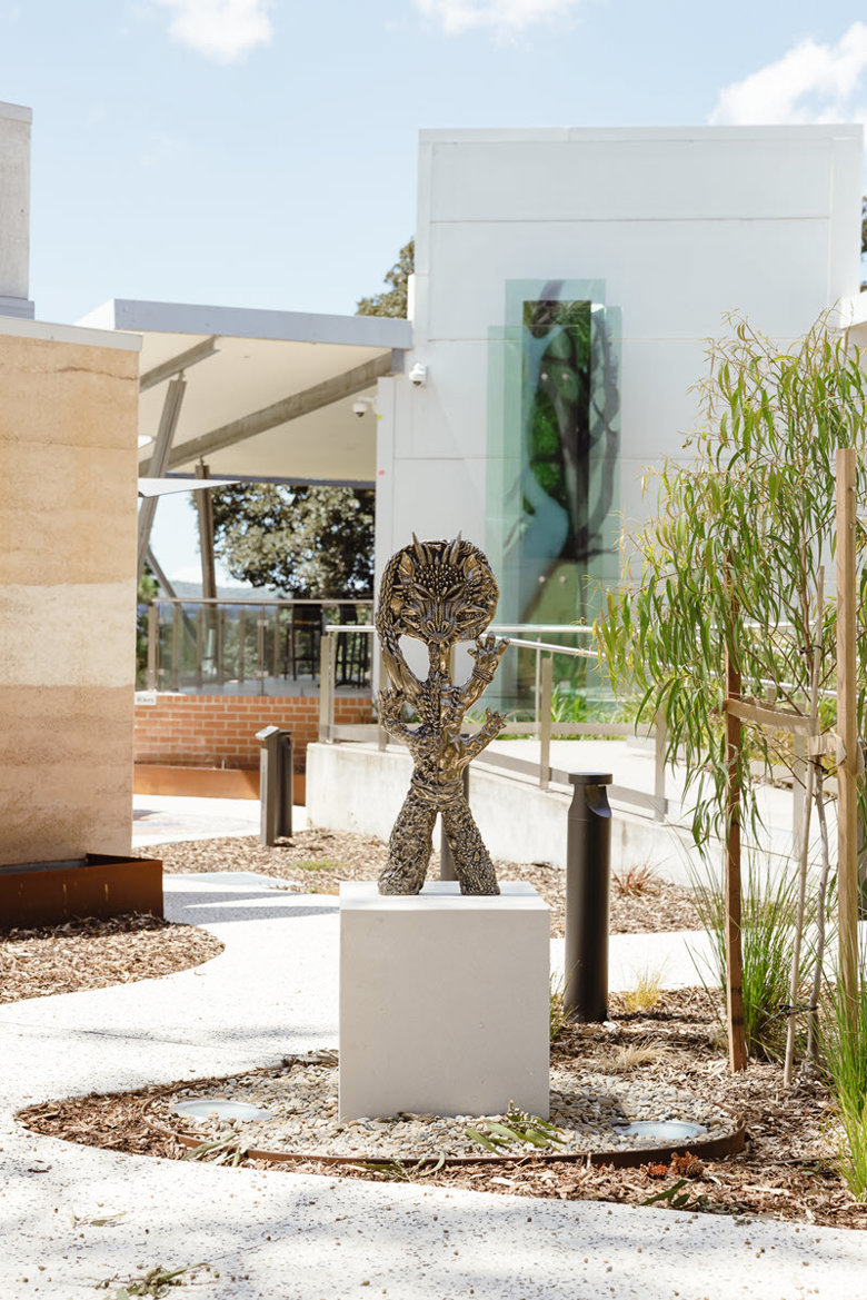 Lake Macquarie Art Gallery - MAC yapang