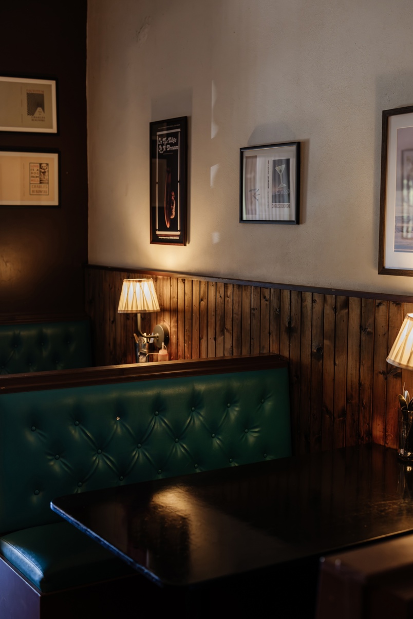 the falcon bar and restaurant newcastle nsw