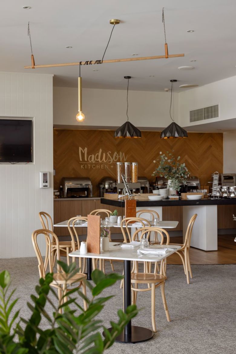 Madison Kitchen Mercure Charlestown