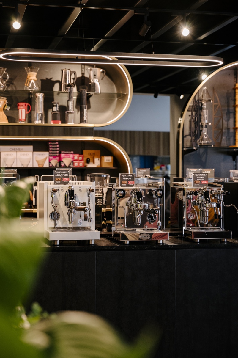 finn and bickleys crema coffee garage broadmeadow newcastle nsw