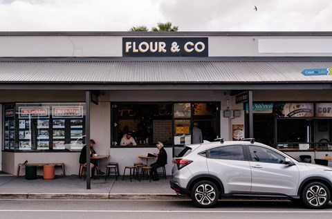 flour and co cafe toowoon bay central coast nsw