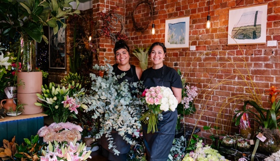 sister sister flower gallery king street newcastle nsw