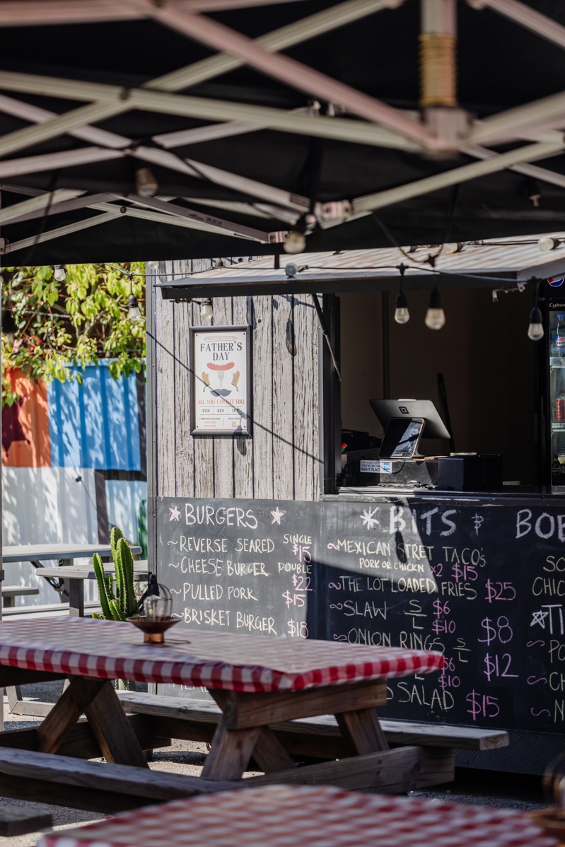 the lot smokehouse and beer garden maitland road islington newcastle nsw