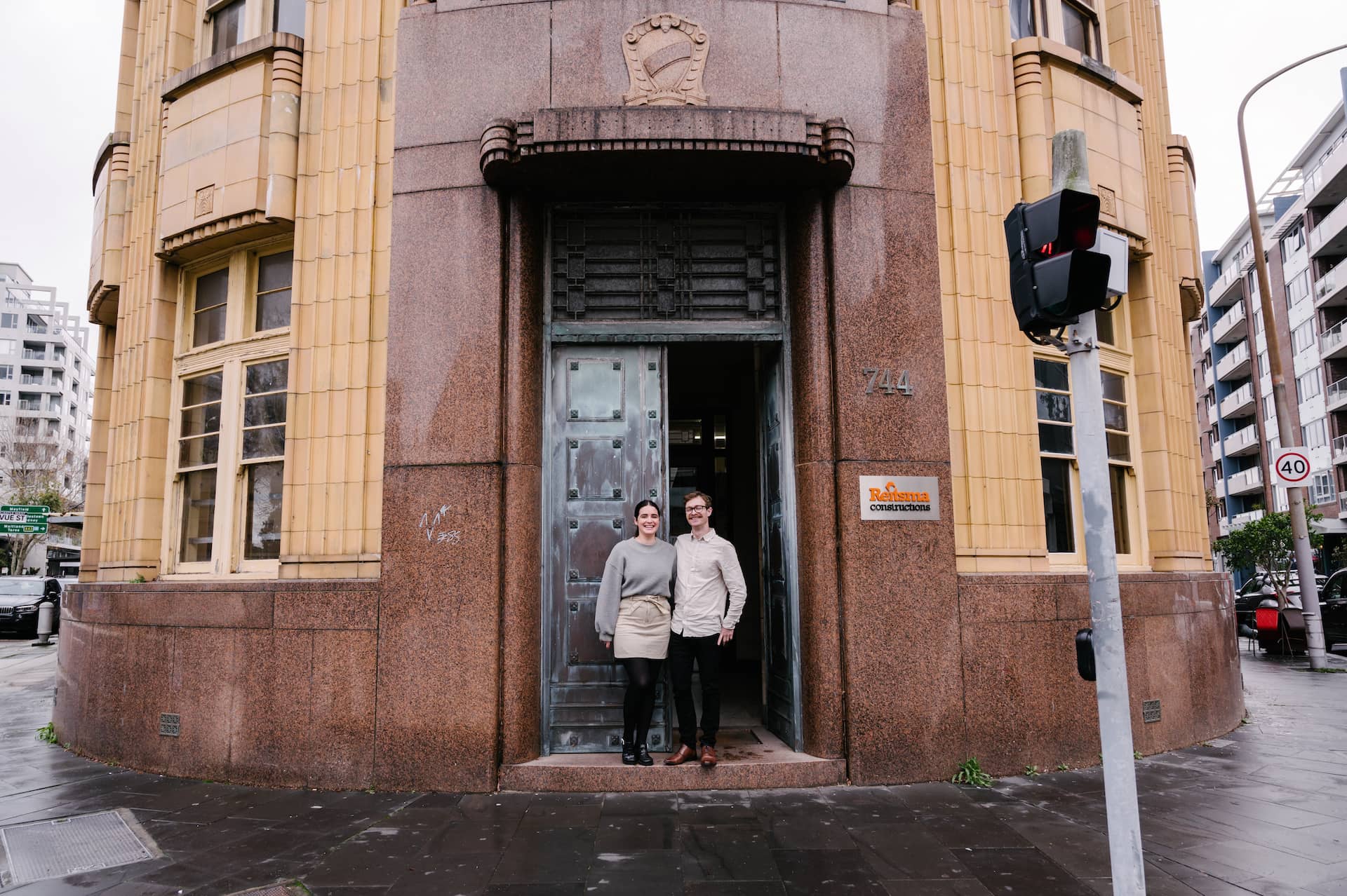 Blue Kahunas and Bar Mellow to close the doors