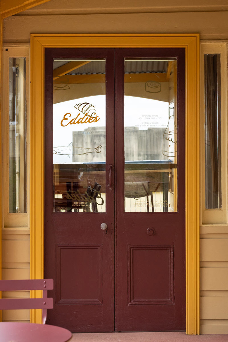 Eddie's