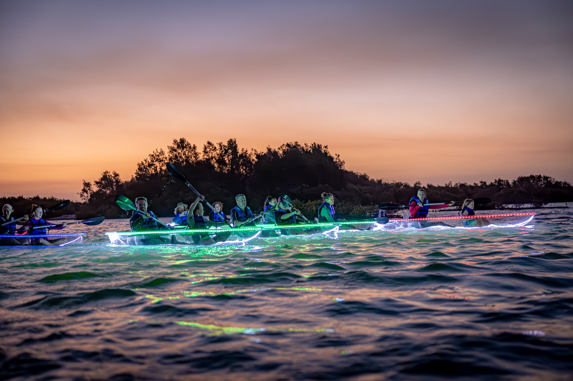 Showtime Kayaking Seafood Sunset Paddle on Lake Macquarie 