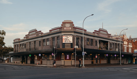 the stag and hunter hotel newcastle nsw